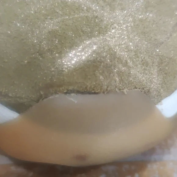 Jordan 11's Olive Lux - Picture 10 of 11